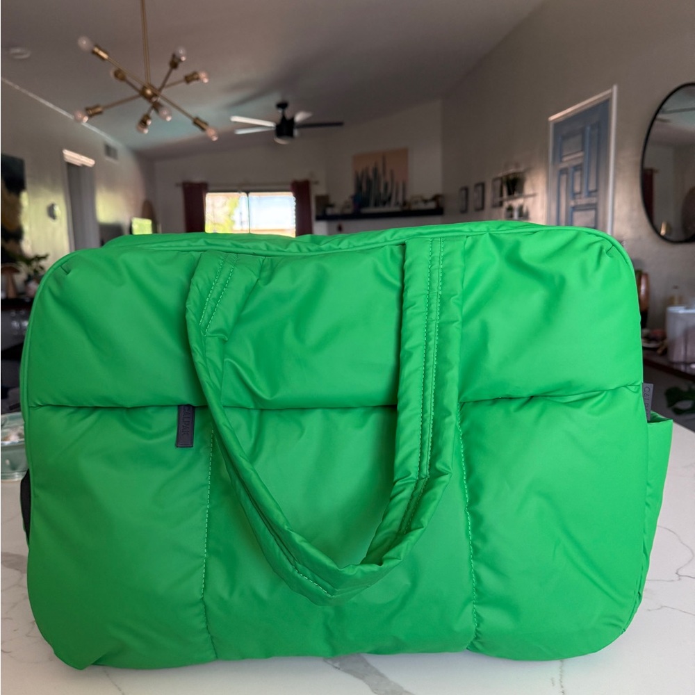 Green Quilted Storage Bag Calpak